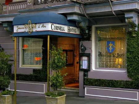 Cornell Hotel de France