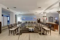 Hotel Patricia Menorca Hotels in Cala Blanca