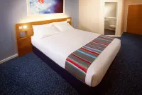 Travelodge Torquay - Bãi đậu xe