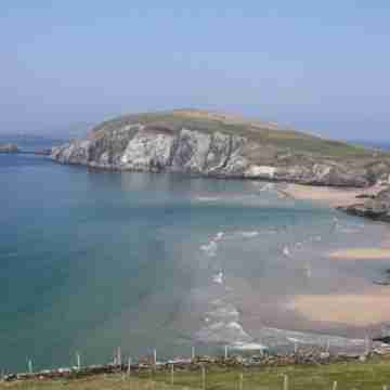 Dingle Courtyard Cottages 2 Bed Sleeps 4 Hotel Exterior