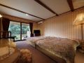 izukogen-hotel-kaedean-with-private-hot-springs