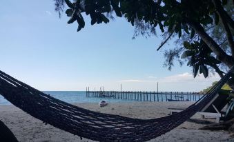 Koh Kong White Sand Beach Resort - by Koh Kong Bay