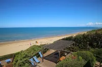 Sea View and Ground Floor Apartments le Dune