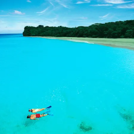 Red Frog Beach Island Resort