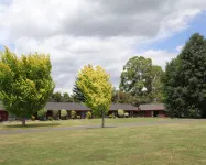 Parklands Motorlodge & Holiday Park Hotels in Motuoapa