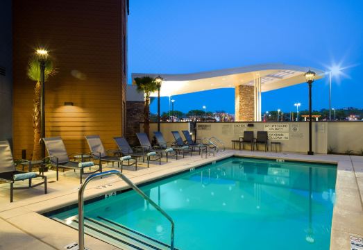 페어필드 인 & 스위트 바이 메리어트 샌디에이고 노스/샌 마르코스