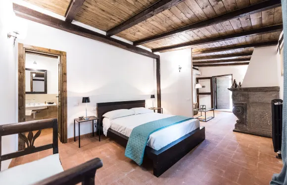 羅萊皮昂卡斯塔涅約塔酒店