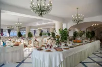 Borgo Romantica - Resort & Spa فنادق في Serrara Fontana