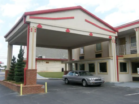 FairBridge Inn & Suites McDonough