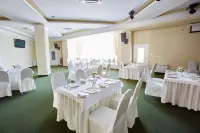 Meliot Spa Hotel - breakfast
