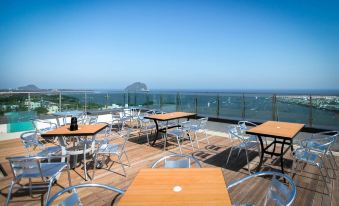 Eins Hotel