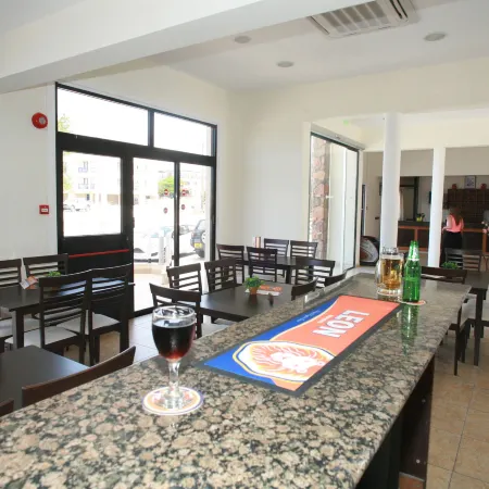 New York Plaza Hotel Apartments