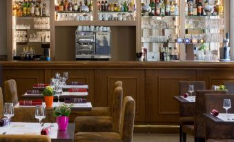 Best Western Blanche de Castille Dourdan