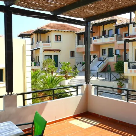 Aloni Suites