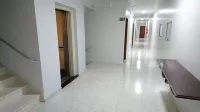 Hotel Premium Flat Ourinhos فنادق في أورينهوس