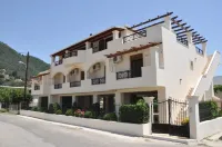 Lemon Tree Corfu Apartments by Konnect
