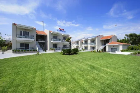 Castello Hotel Отели в г. Nafpaktos