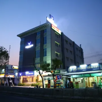 Hotel Varshan International