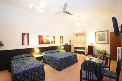 Hotel Sweet Home