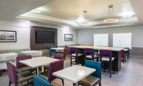 La Quinta Inn & Suites by Wyndham Port Lavaca