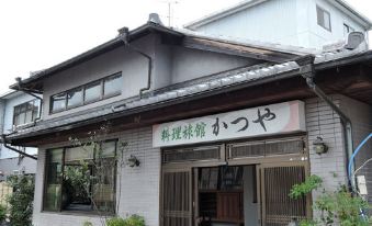 Ryori Ryokan Katsuya