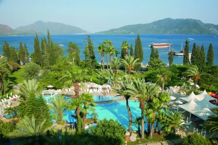 Tui Blue Grand Azur Отели рядом с достопримечательностью «KAPURCUK HOUSE OF CULTURE AND GASTRONOMY»