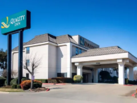 เดย์ส อินน์ บายวินด์แฮม ฟอร์ต เวิร์ธนอร์ท / ฟอสซิลครีก โรงแรมใกล้Fort Worth Herd Longhorn Cattle Drive