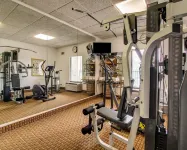 Quality Inn & Suites Hotels in Clinton