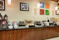 Comfort Inn & Suites - breakfast