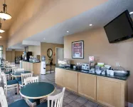 MorningGlory Inn & Suites