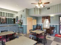 Rodeway Inn & Suites New Orleans Gentilly Hotels near Buddy Deuterive Park