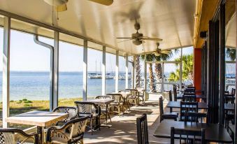 Quality Inn & Suites on the Bay Near Pensacola Beach