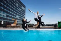 Clarion Hotel Arlanda Airport Terminal - Pools