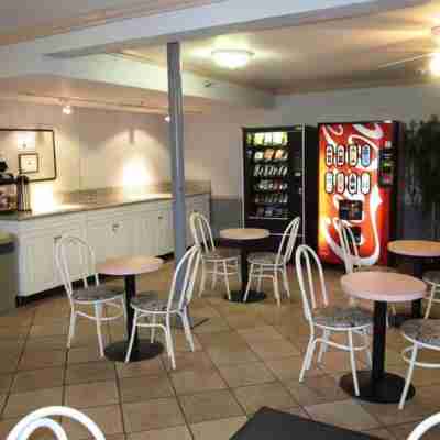 Boulder Inn And Suites Dining/Meeting Rooms