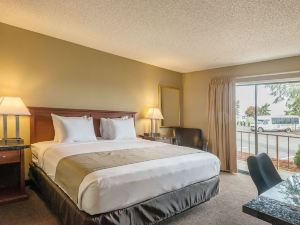 Rodeway Inn & Suites Portland - Jantzen Beach