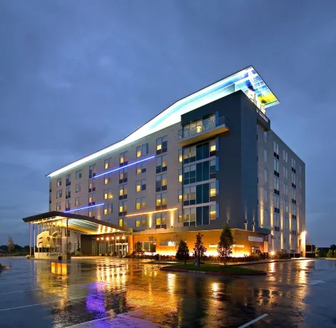 Aloft Rogers-Bentonville Hotels near 