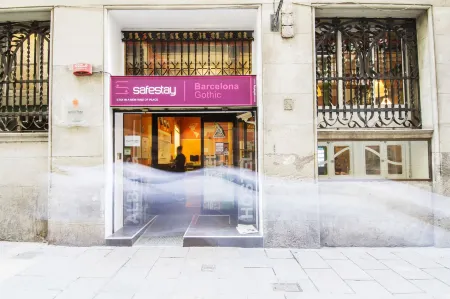 Safestay Barcelona Gothic