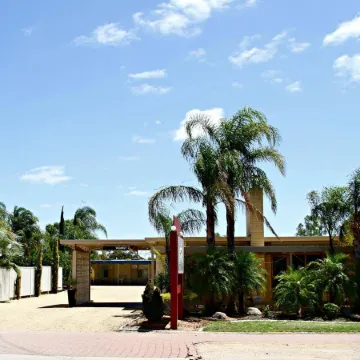 Renmark Motor Inn