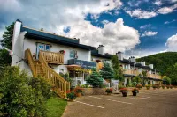Motel Le JoliBourg Hotels in Sainte-Adele