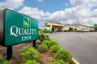 Quality Inn Holly Springs South Hotel di Holly Springs