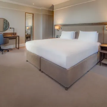 Hilton Edinburgh Carlton Отели рядом с достопримечательностью «Эдинбург Олд Таун»