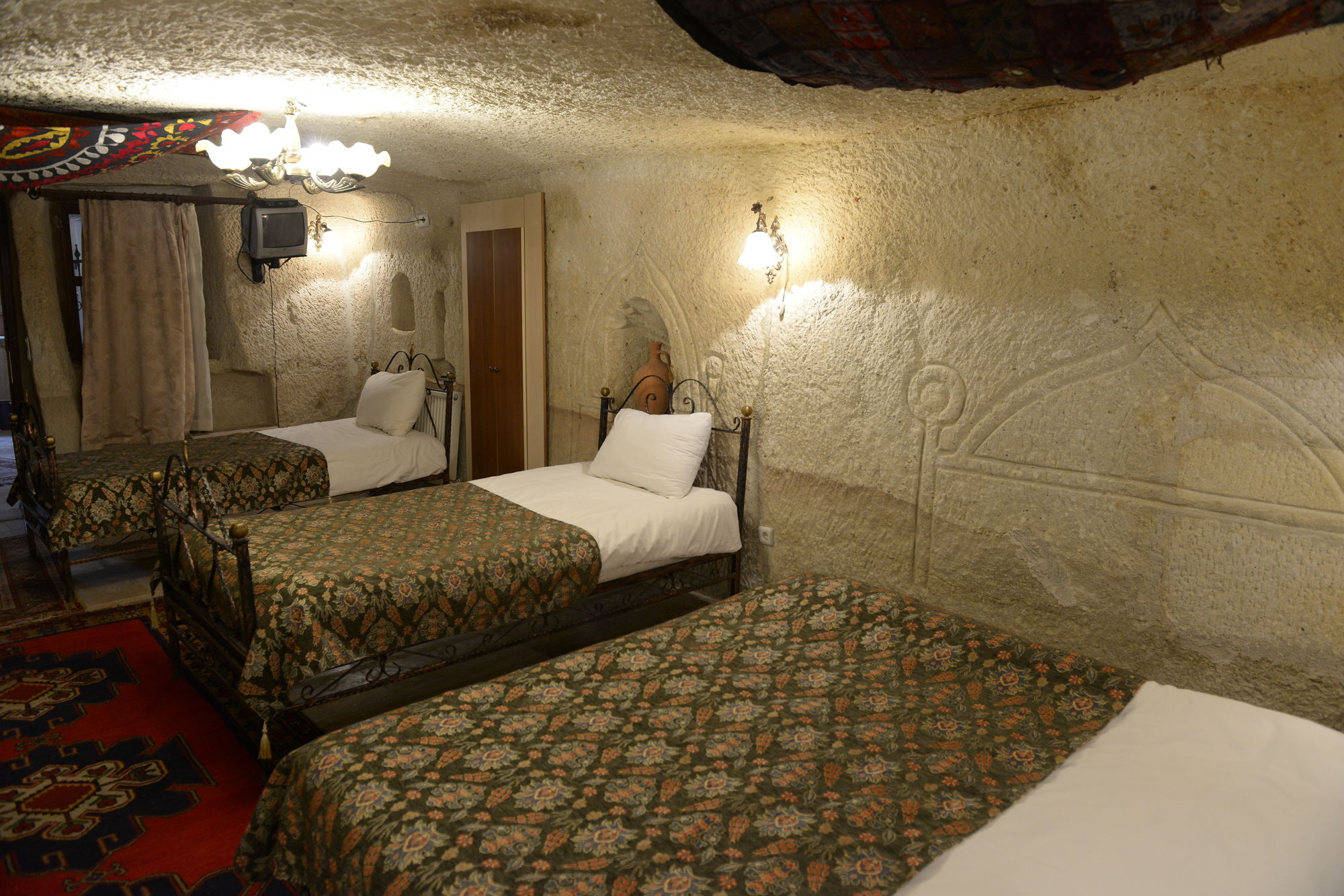 Caravanserai Cave Hotel