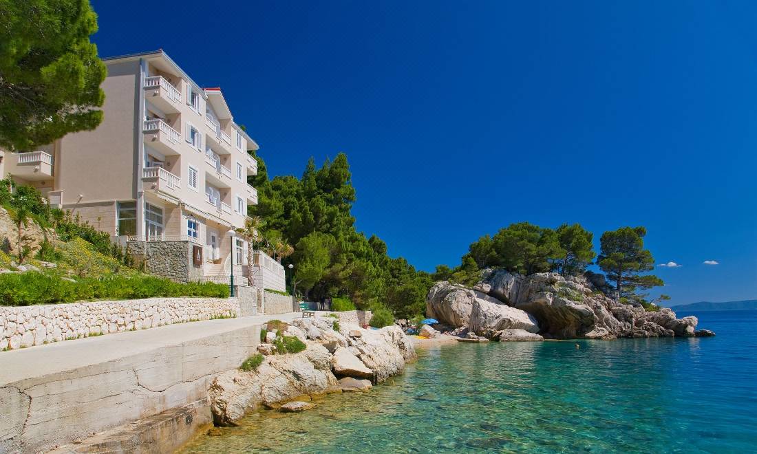 Хорватия далмация брела. Хорватия далмация брела. Адриатика хорватия. Брела 2022. Пляж пунта-рата, брела, хорватия.