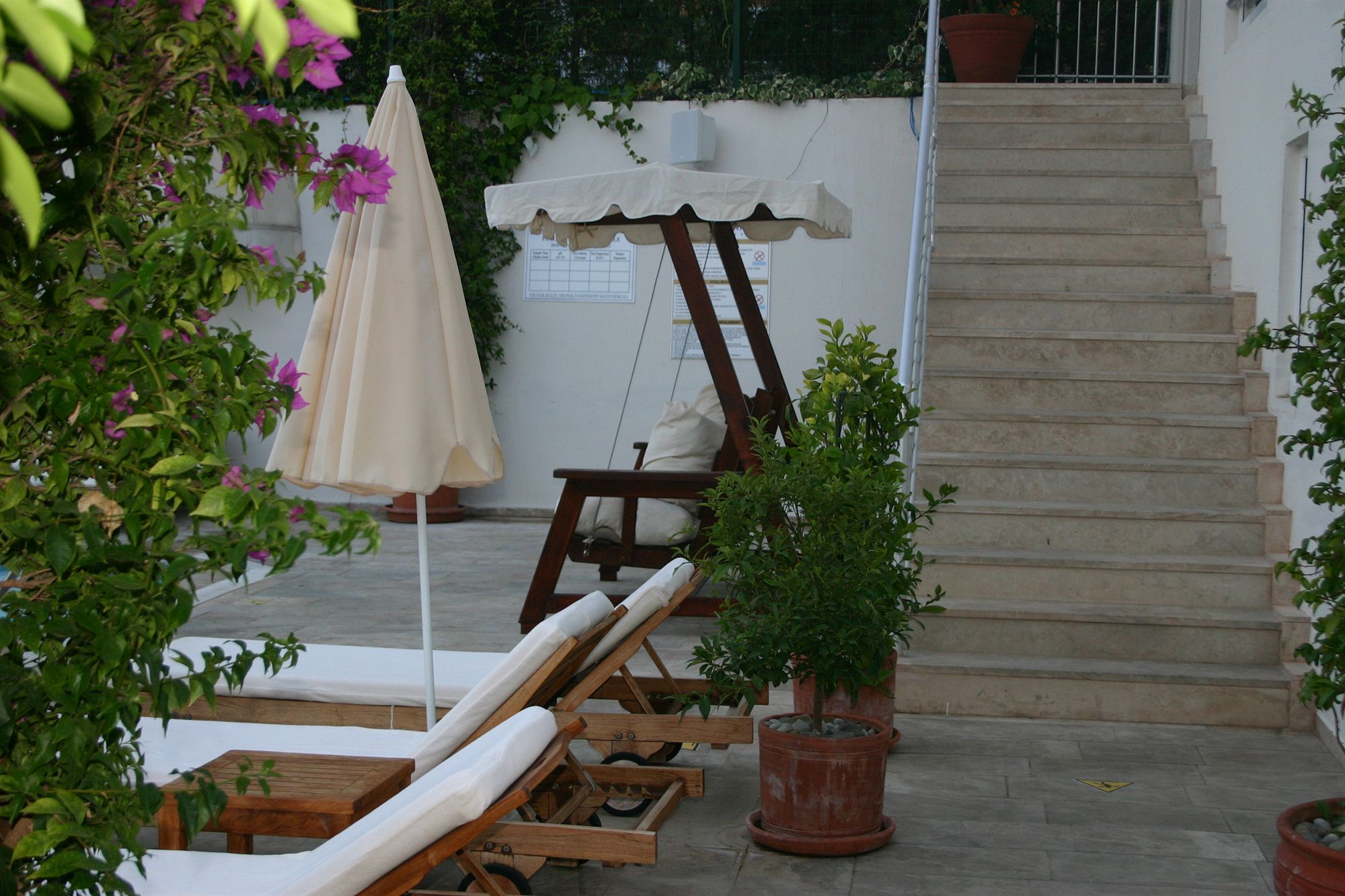 Marina Boutique Hotel