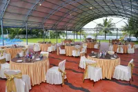 Renai Blue Waters Cherai Hotels in Vypin