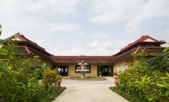 Hue Riverside Boutique Resort & Spa