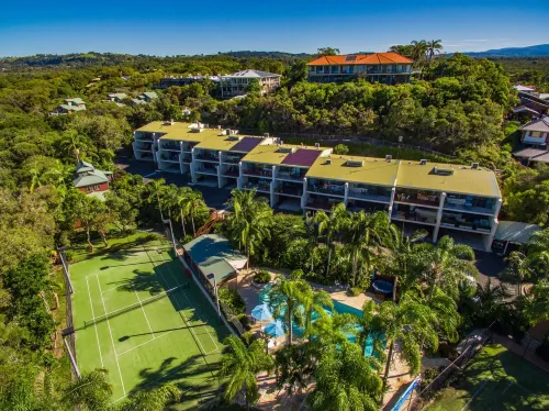 The Oasis Apartments and Treetop Houses فنادق في Suffolk Park