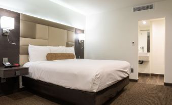 Hotel Xilo Glendale