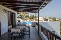 Golden Sun Hotels in Ios