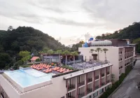 Bandara Beach Resort, Phuket Отели рядом с достопримечательностью «Ao Makham Minimart»